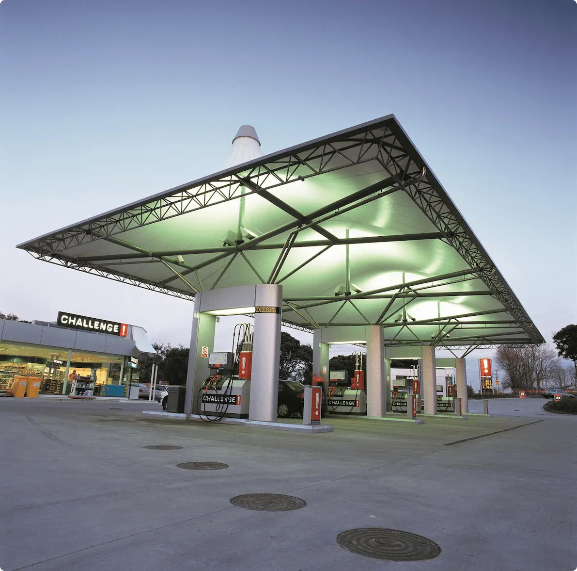 gas_station_canopy_00